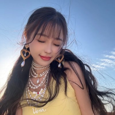 特约经纪公司海报