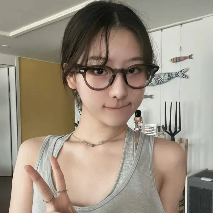 731海报