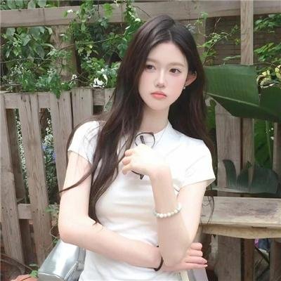 露西亚之后海报